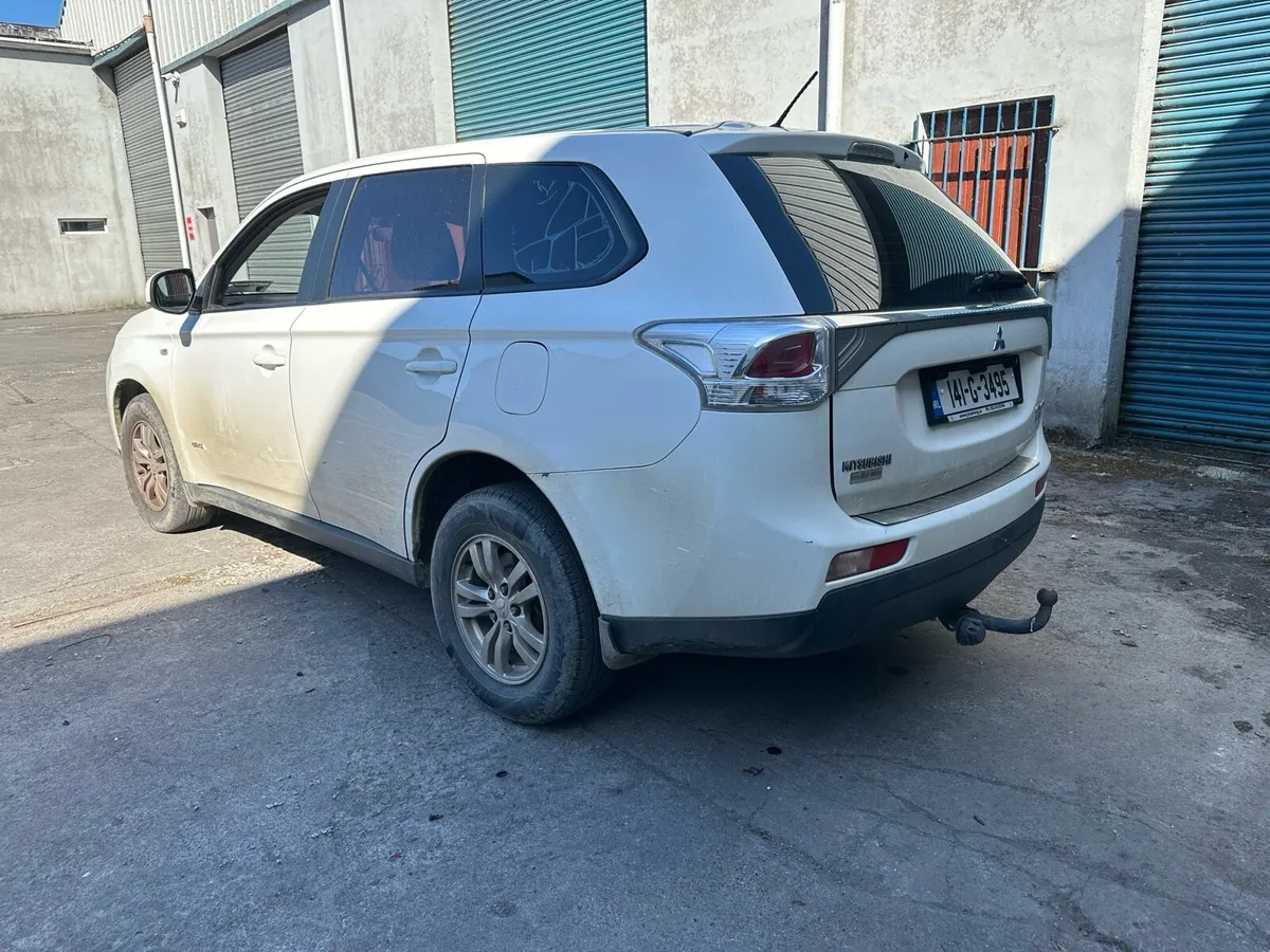 2014 Mitsubishi Outlander 2.2 DRIVE HOME - Image 3