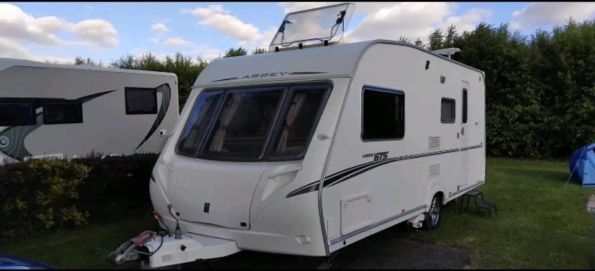 Abbey 4 berth caravan - Image 1