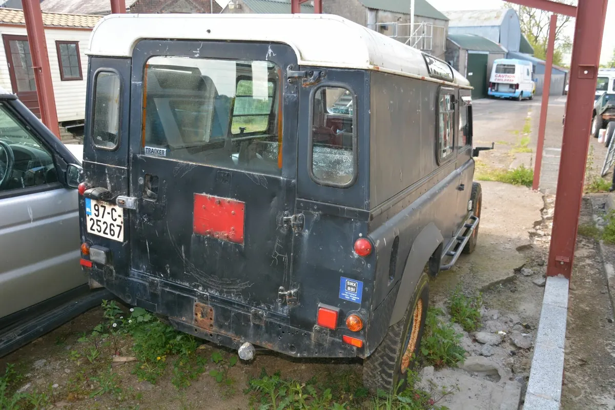 Land Rover Defender 100 with Replacement Chassis - Image 4