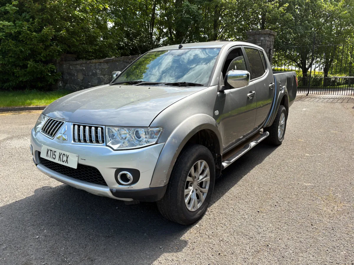 2015 Mitsubishi L200  Challenger 180ps manual Ni - Image 3