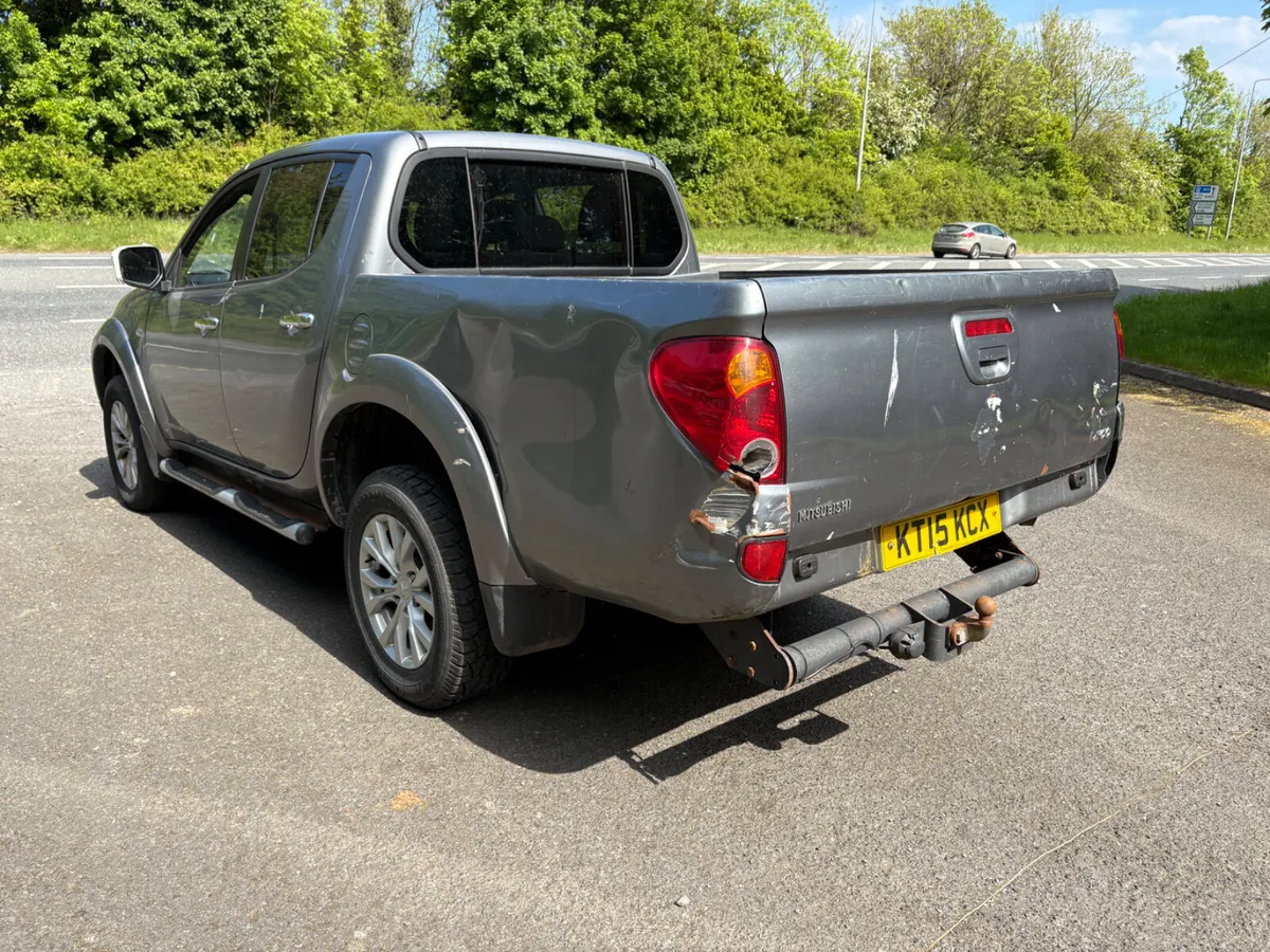 2015 Mitsubishi L200  Challenger 180ps manual Ni - Image 4