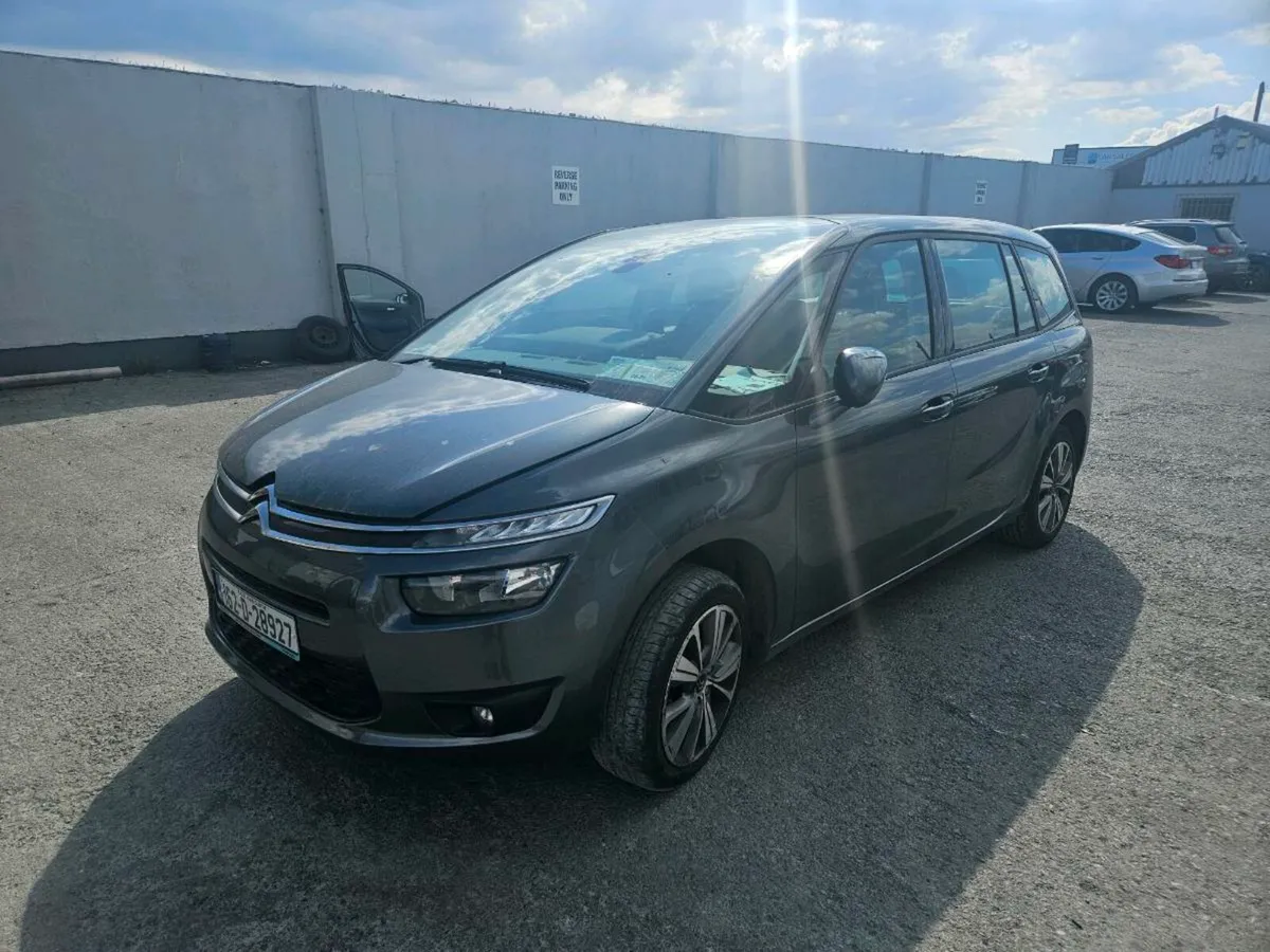 2016 C4 Picasso side damage for sale - Image 1
