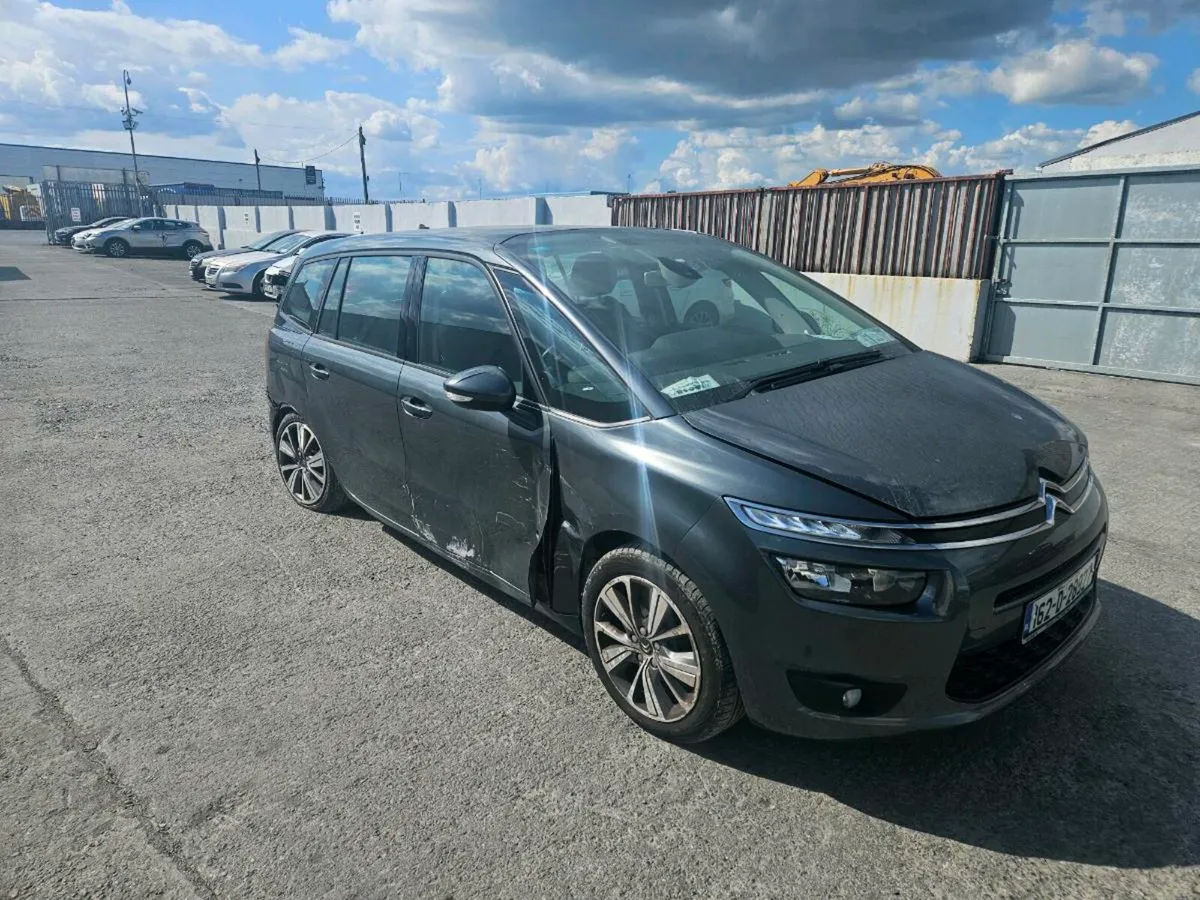 2016 C4 Picasso side damage for sale - Image 2
