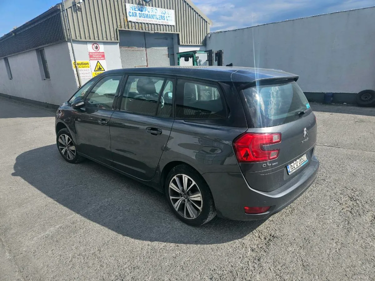 2016 C4 Picasso side damage for sale - Image 4