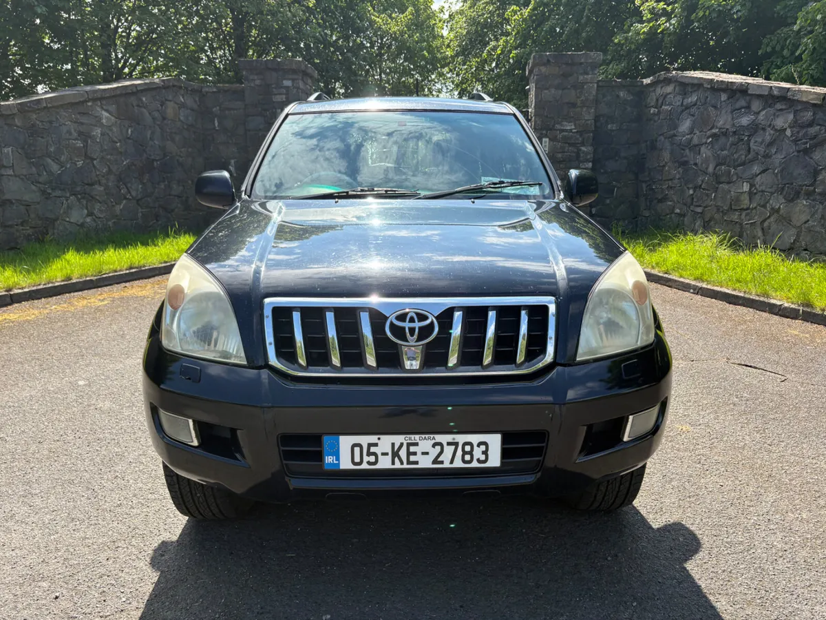 2005 Toyota Landcrusier 5 Seater Crew cab - Image 2