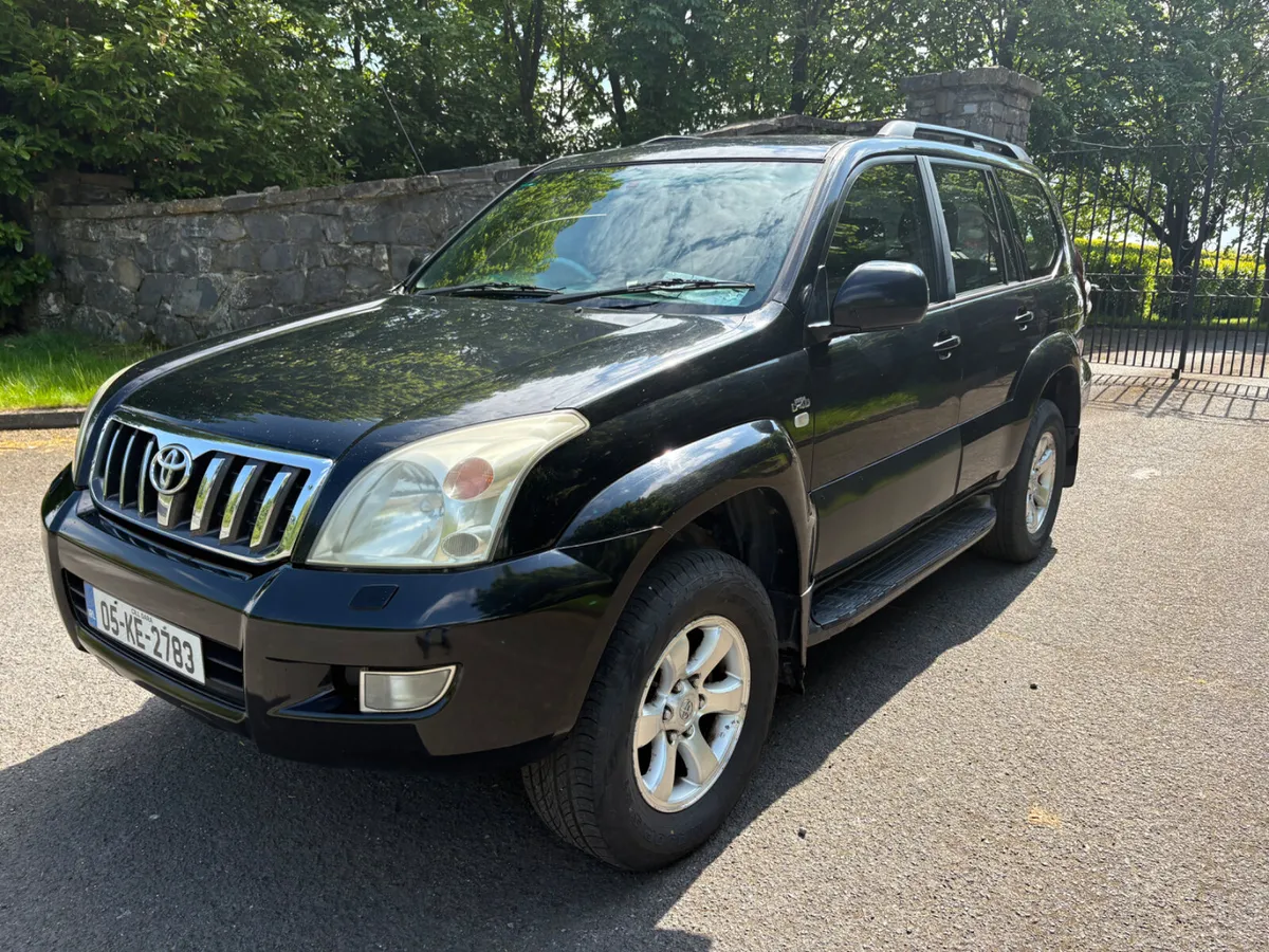 2005 Toyota Landcrusier 5 Seater Crew cab - Image 3