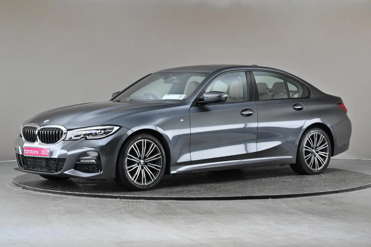 BMW 3 Series 318D M Sport 6spd  full Beige Leathe - Image 4