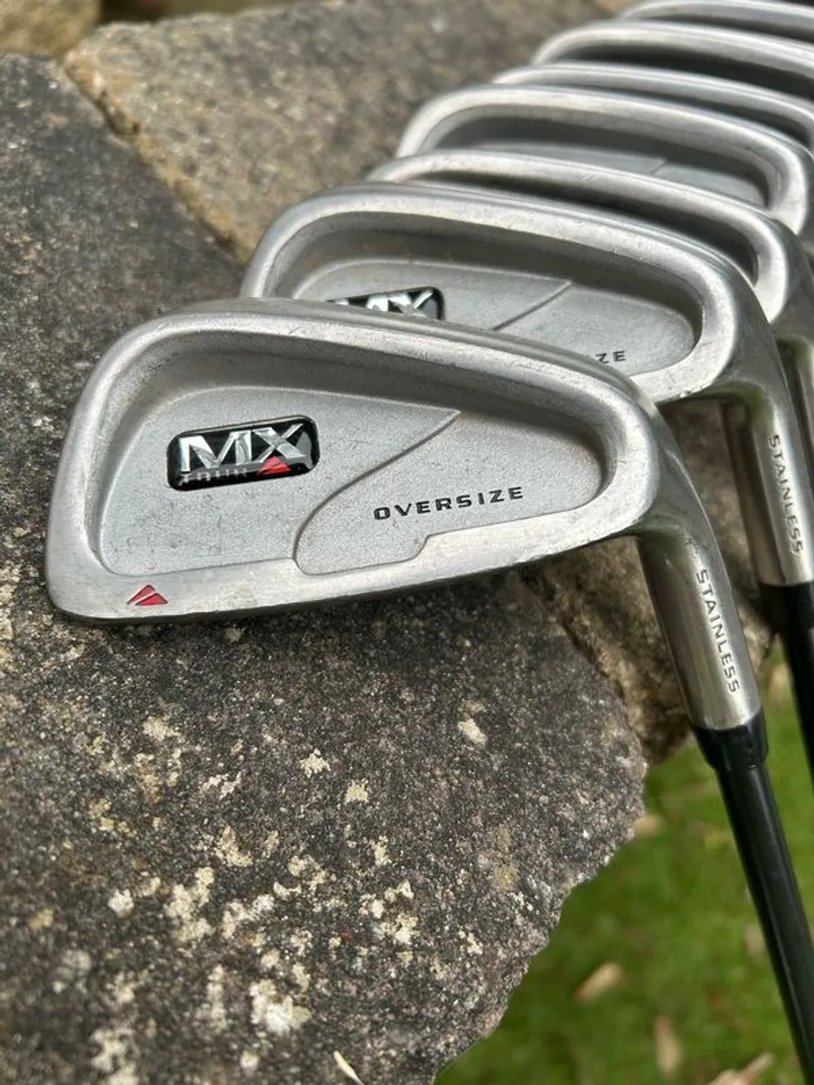 golf clubs - Image 1