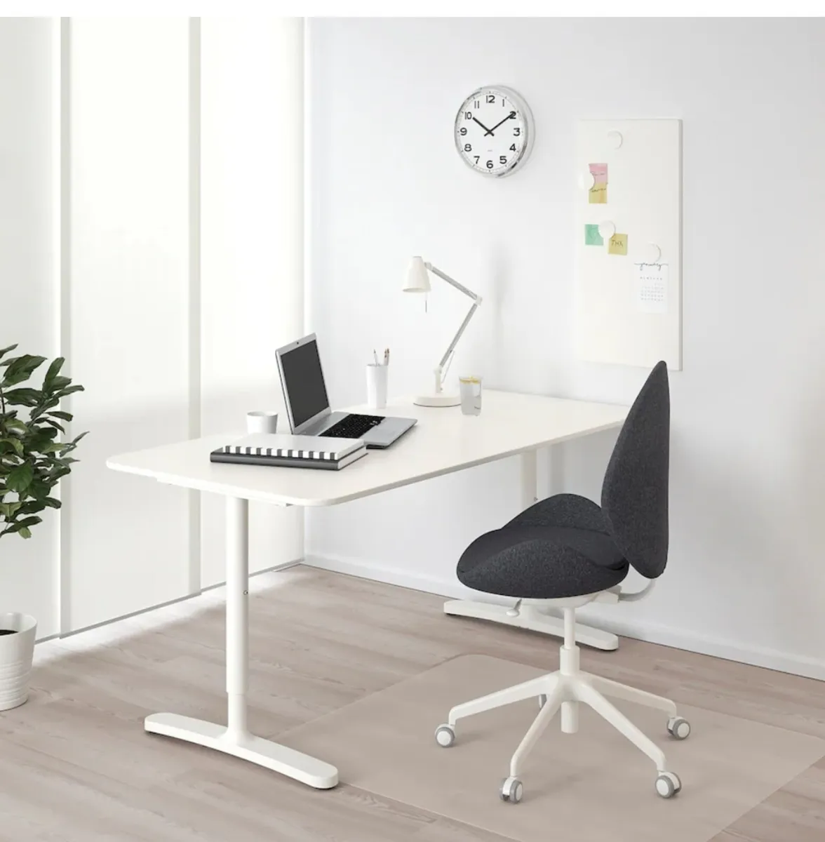 IKEA Desk - with sturdy underframe - Image 1
