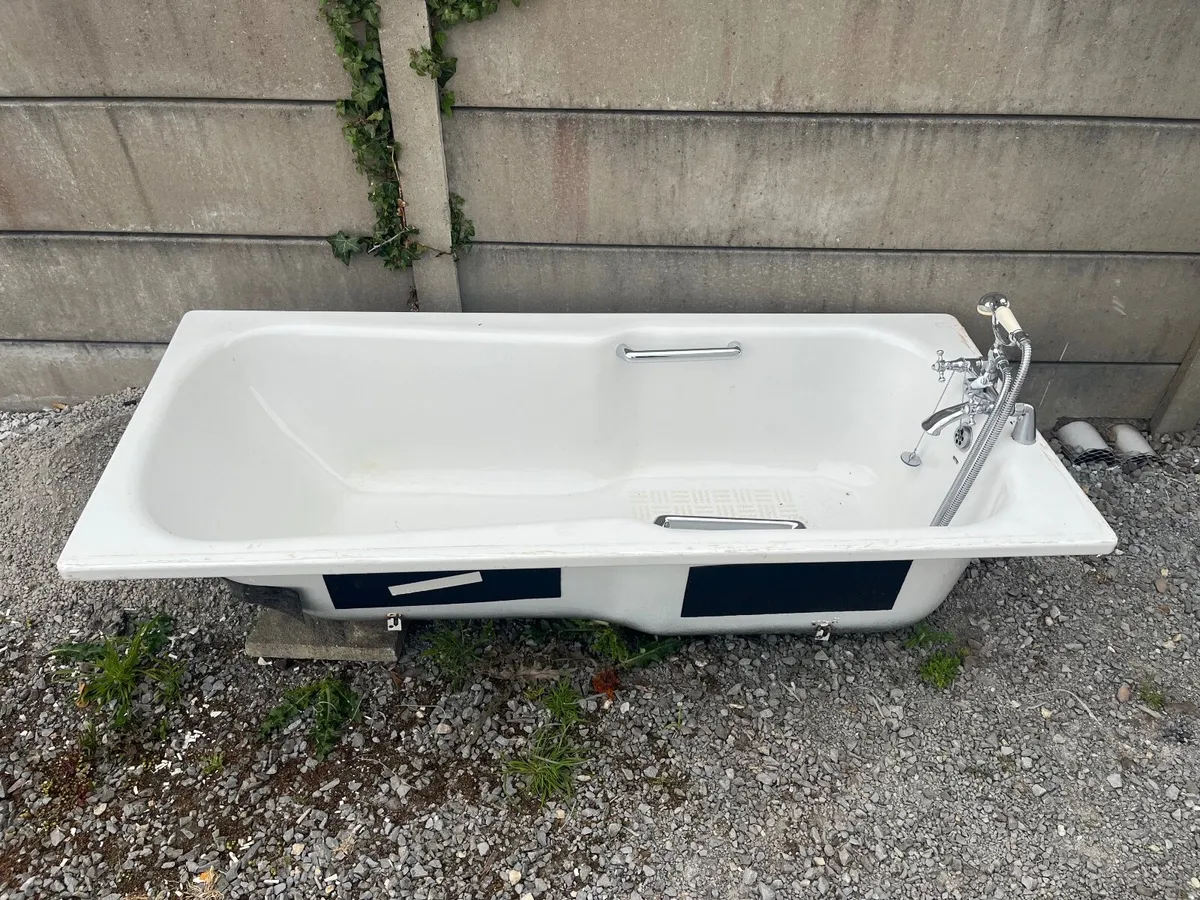 Bathroom Ware - Image 2