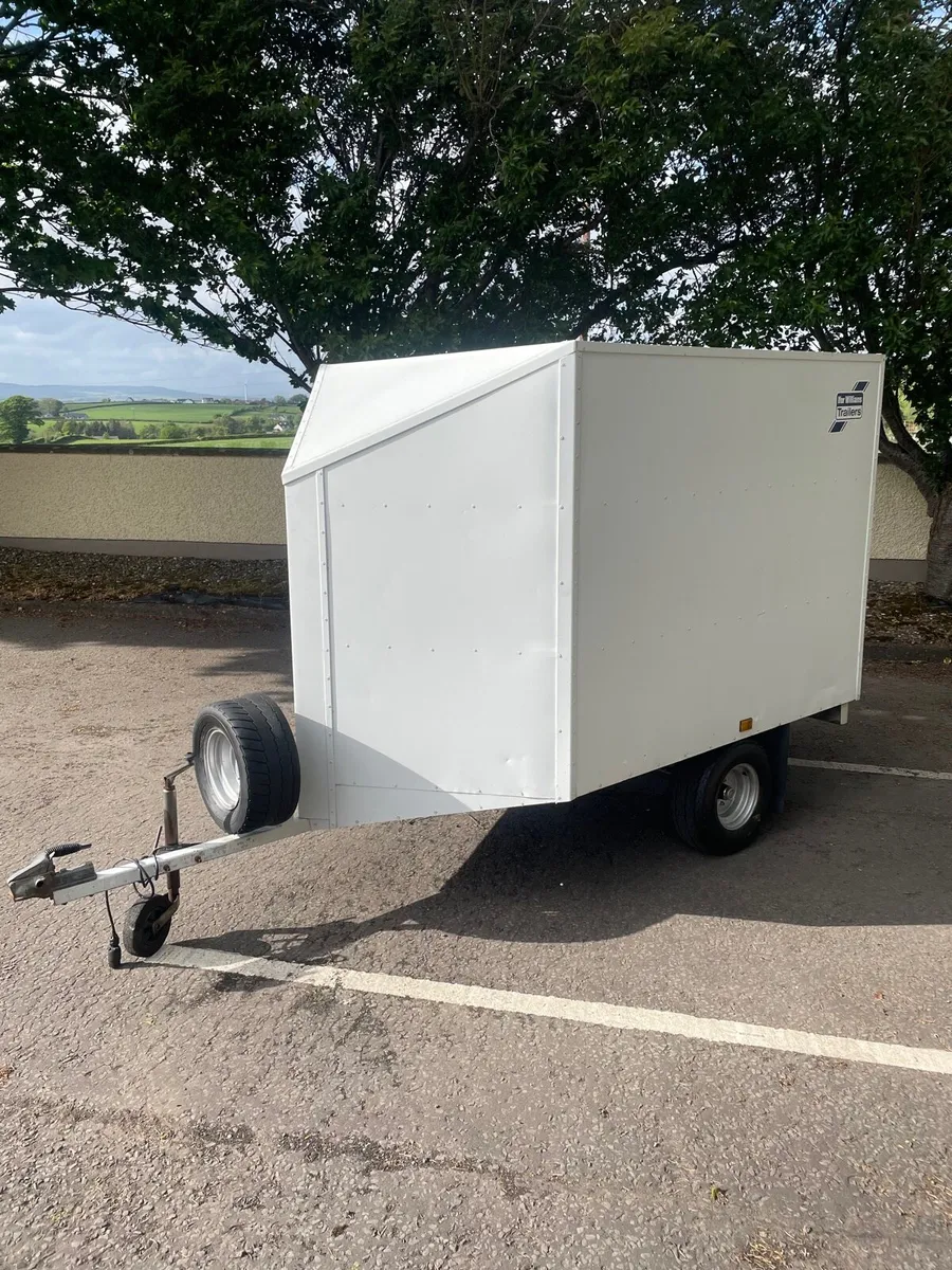 Multipurpose trailer excellent condition - Image 1