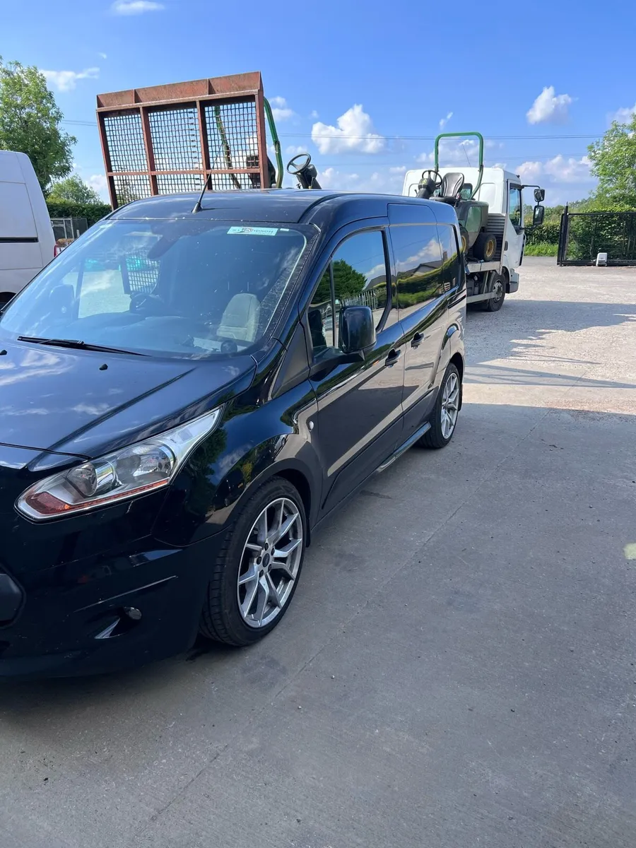 Ford Transit Connect - Image 3