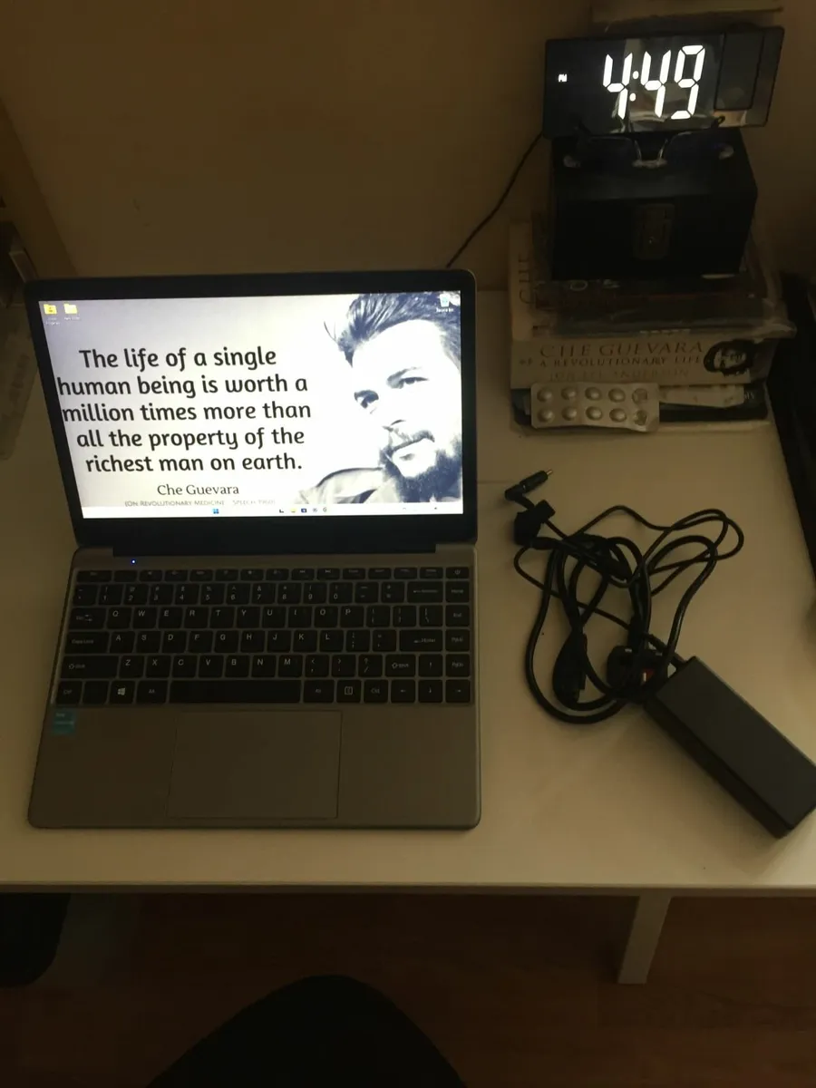 Laptop - Image 1