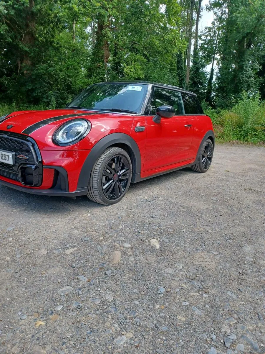 Mini Cooper Sport jcw - Image 2