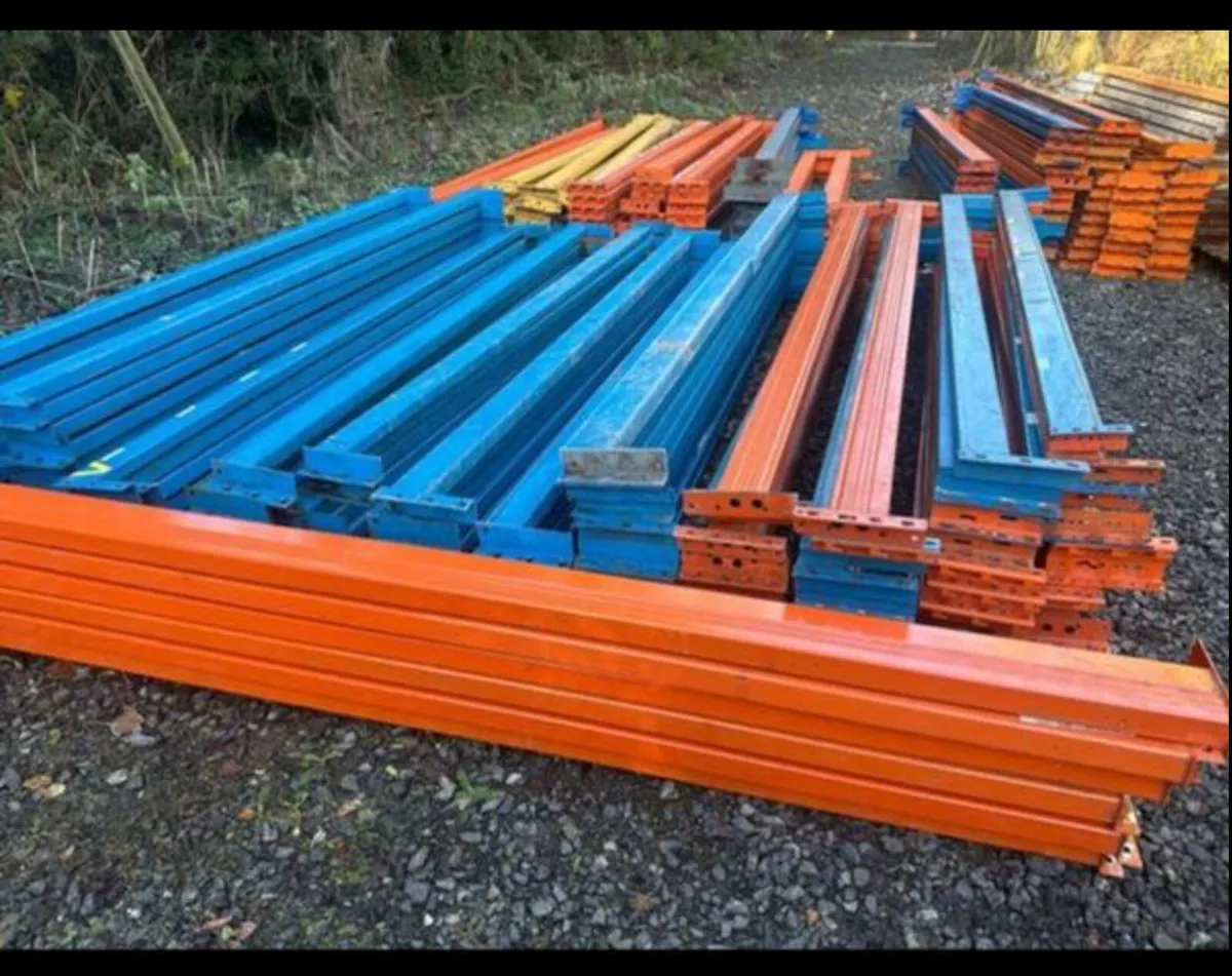 PALLET RACKING LARGE QUANTITY AVAILABLE - Image 3