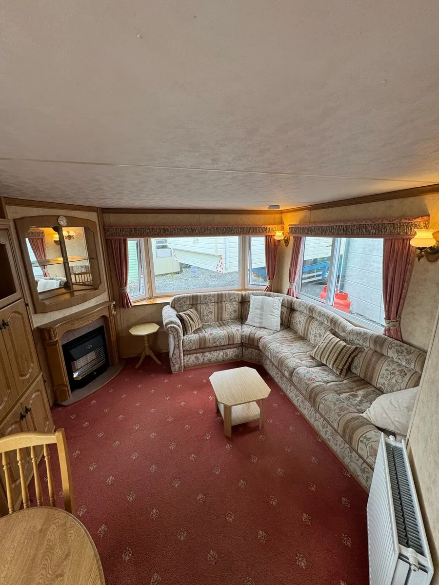 Willerby The Granada 32x12 - Image 3