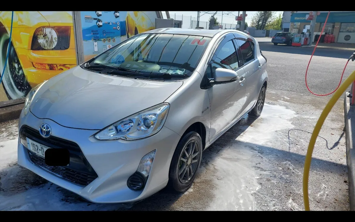 Toyota Aqua 2016 - Image 1