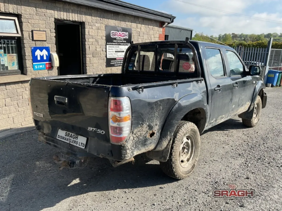 2010 MAZDA BT-50 2.5 Td D/cab Ts 4dr - Image 2
