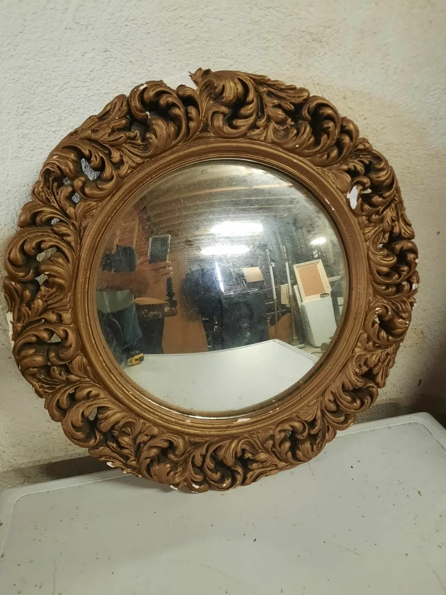 Antique mirror - Image 1