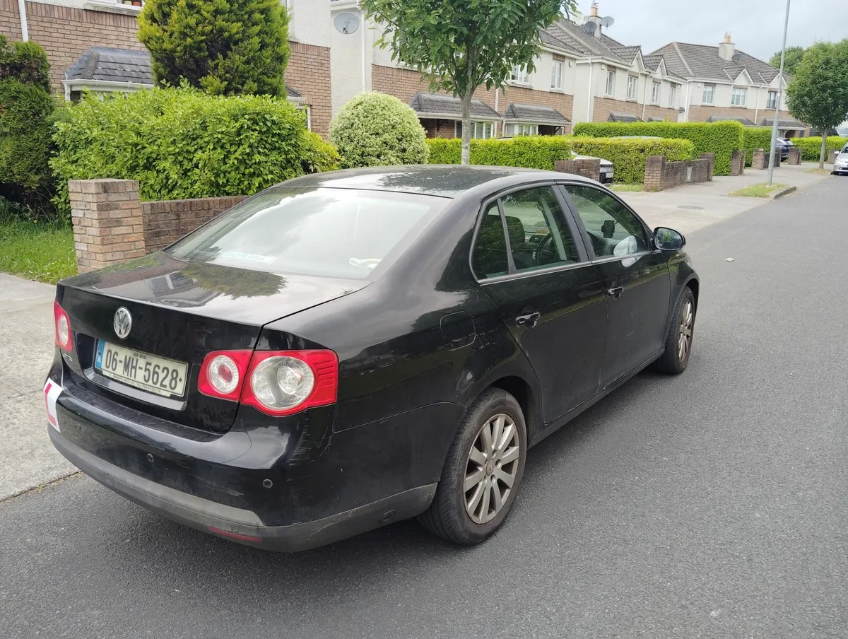 Volkswagen Jetta 2006 - Image 3