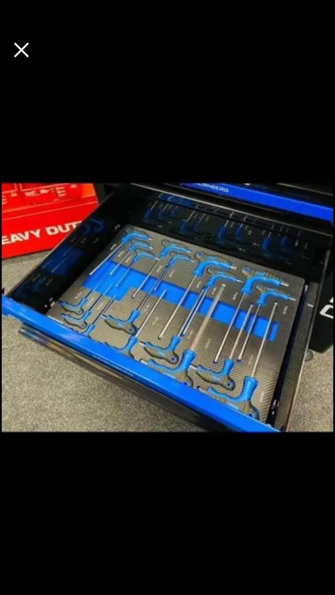 New German toolbox free delivery - Image 3