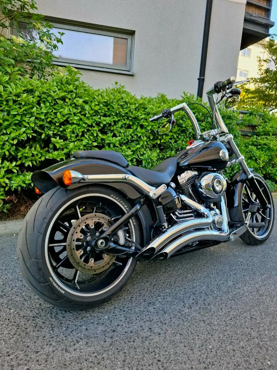 Motobike - Image 3