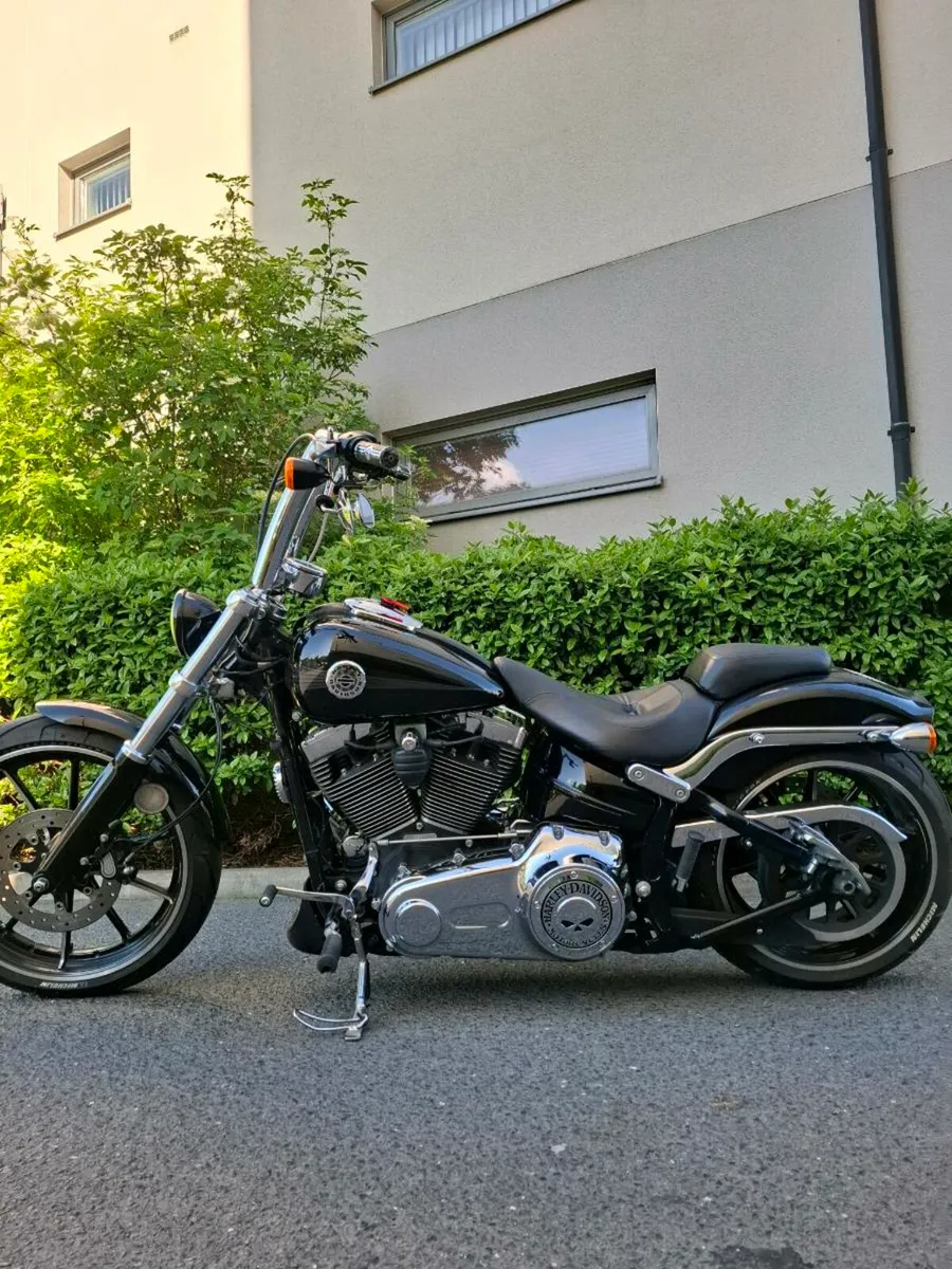 Motobike - Image 4