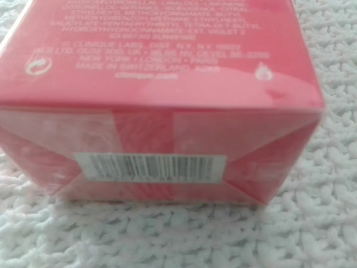 CLINIQUE HAPPY HEART EDP 100ML NEW UNOPENED - Image 4