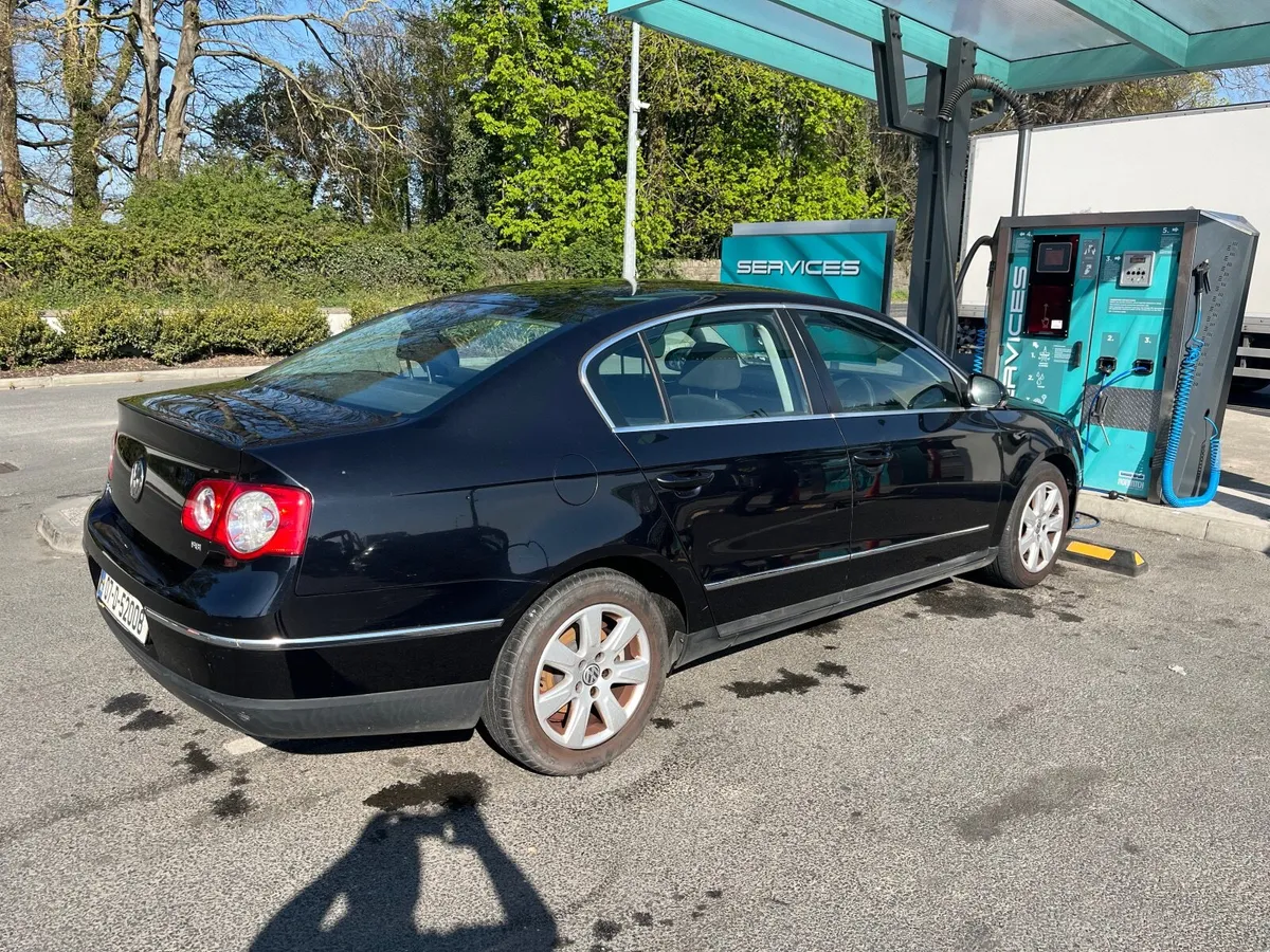 Volkswagen Passat 2007 - Image 3