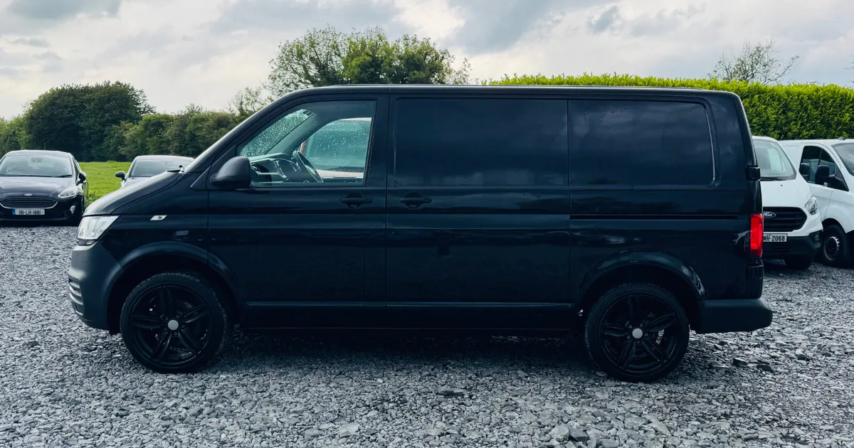 Volkswagen Transporter 2021 110HP MANUAL 5SPEED - Image 4
