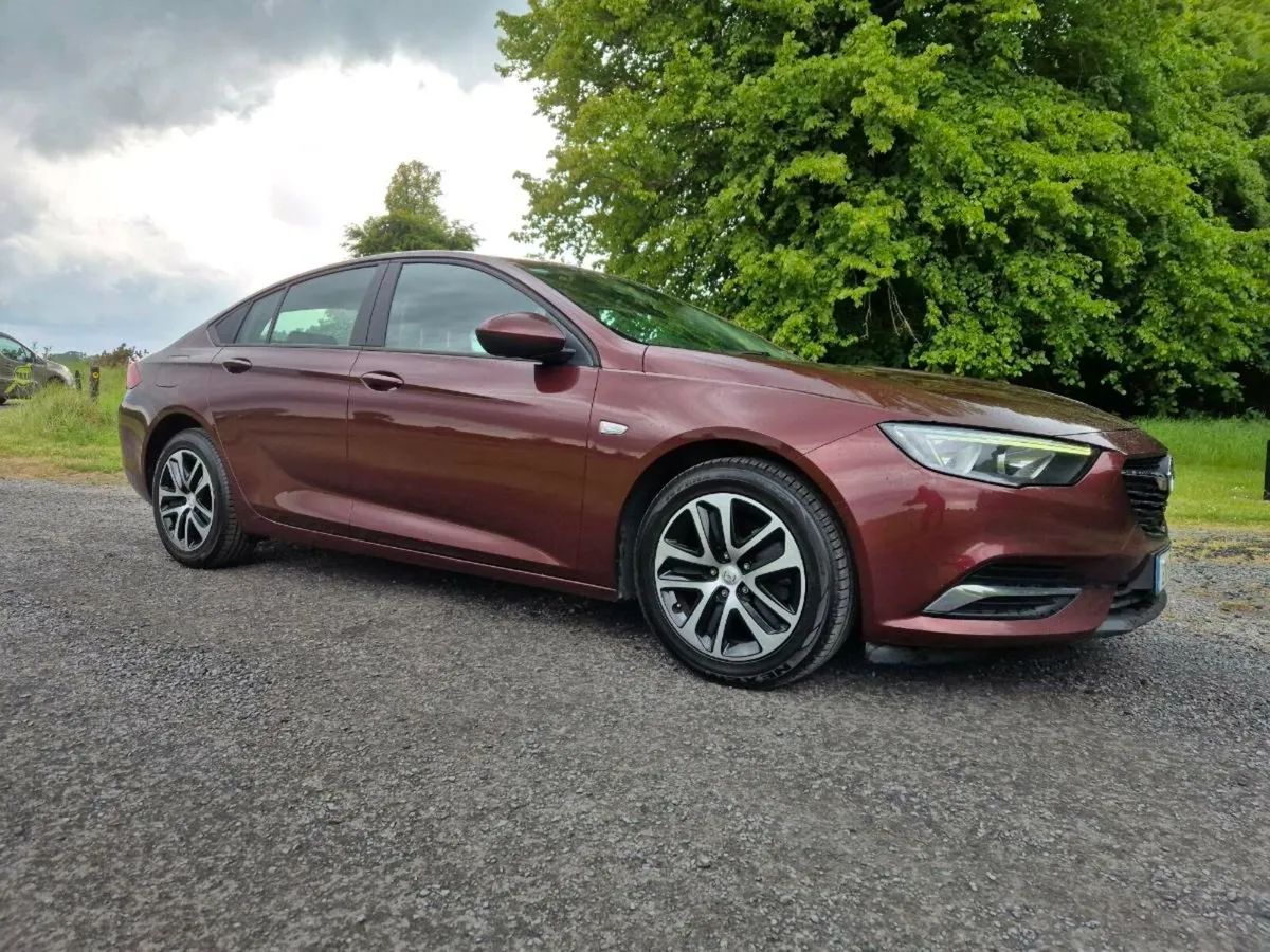 Opel Insignia 2021 1.6 Diesel Grand sport sc - Image 1