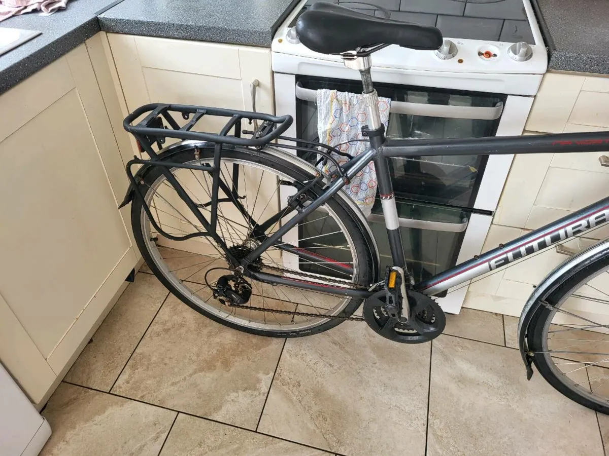 Bike Mens hybrid bike - Image 3