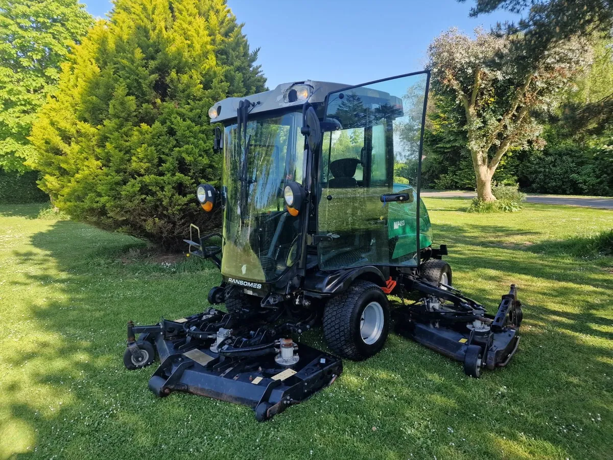 Ransomes ride on mower lawnmower - Image 3