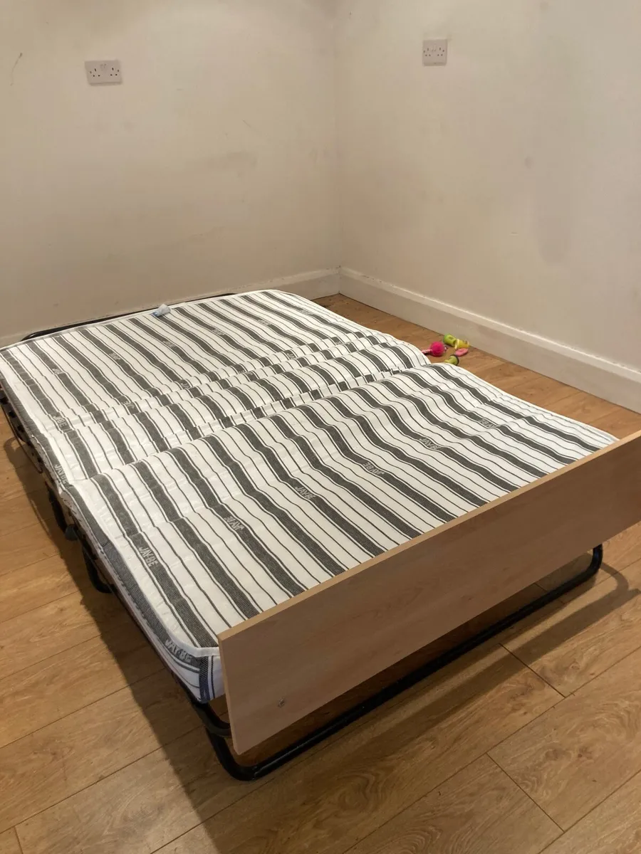 Fold up bed - Image 3