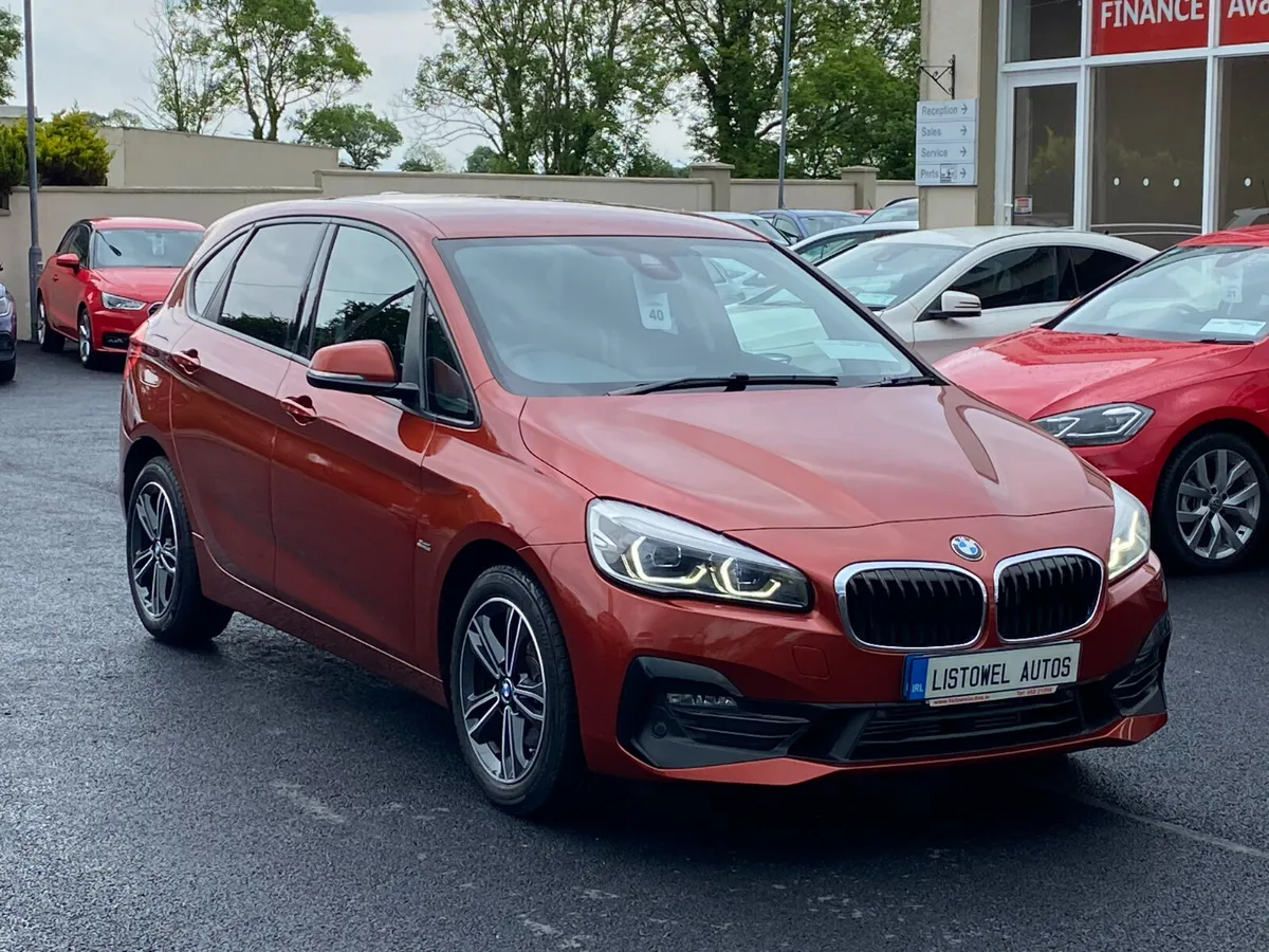 191 BMW 218D 2.0 SPORT AUTOMATIC 5DR - Image 4