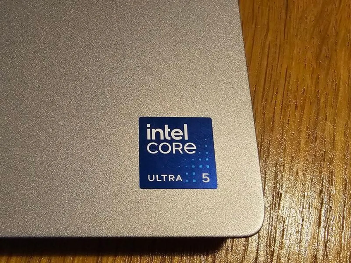 Dell Latitude 5450 Ultra 5 Ai - Image 2