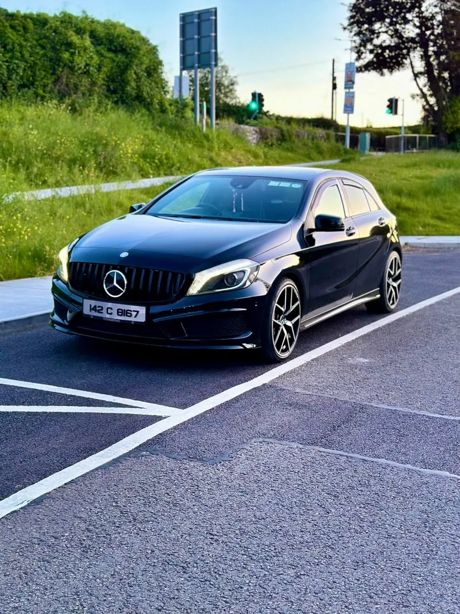 Mercedes A180 AMG Line Sport - Image 1