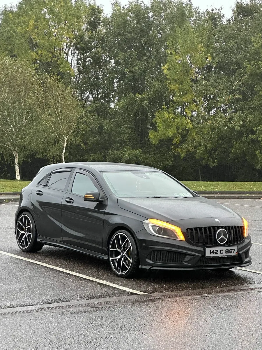 Mercedes A180 AMG Line Sport - Image 4
