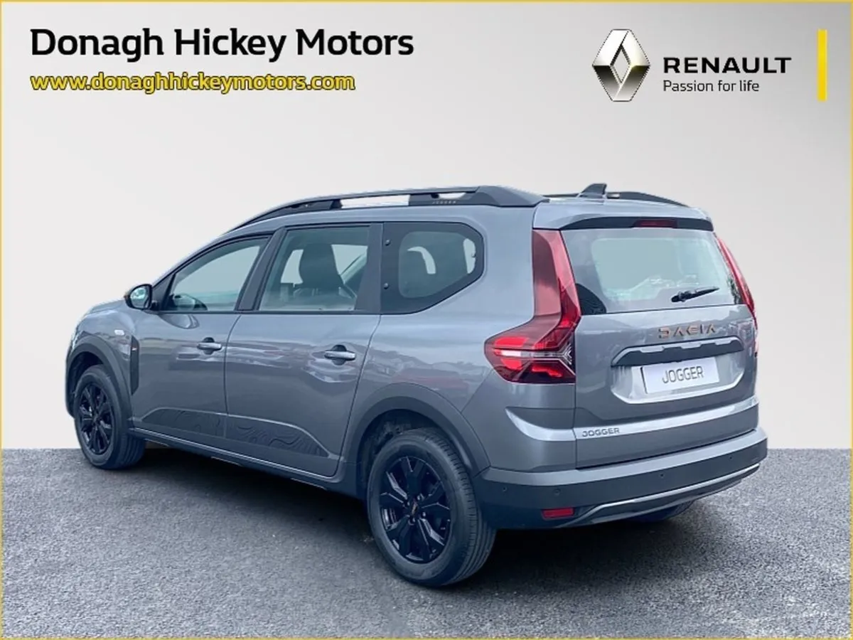 Dacia Jogger TCe 110 Extreme 7 Seats  2 500 Off - Image 3