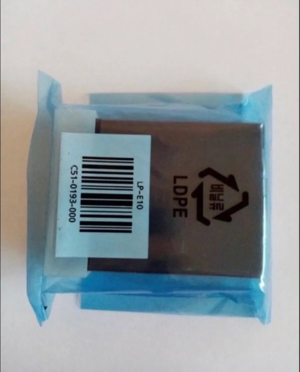 Brand New Original Canon LP-E10 Battery packs - Image 3