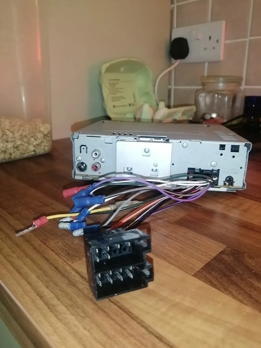 Stereo - Image 3