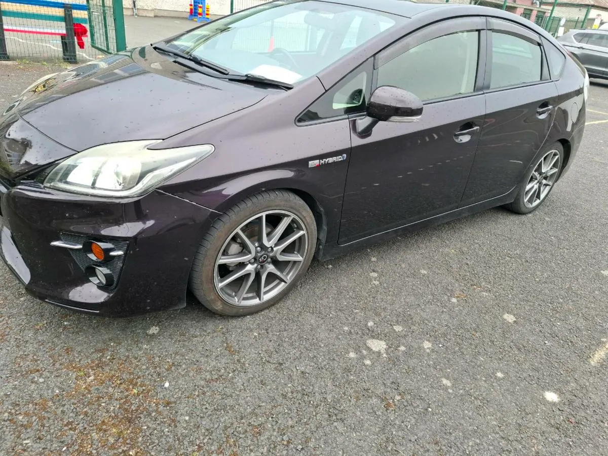 🌟Toyota Prius . GS🌟 - Image 4