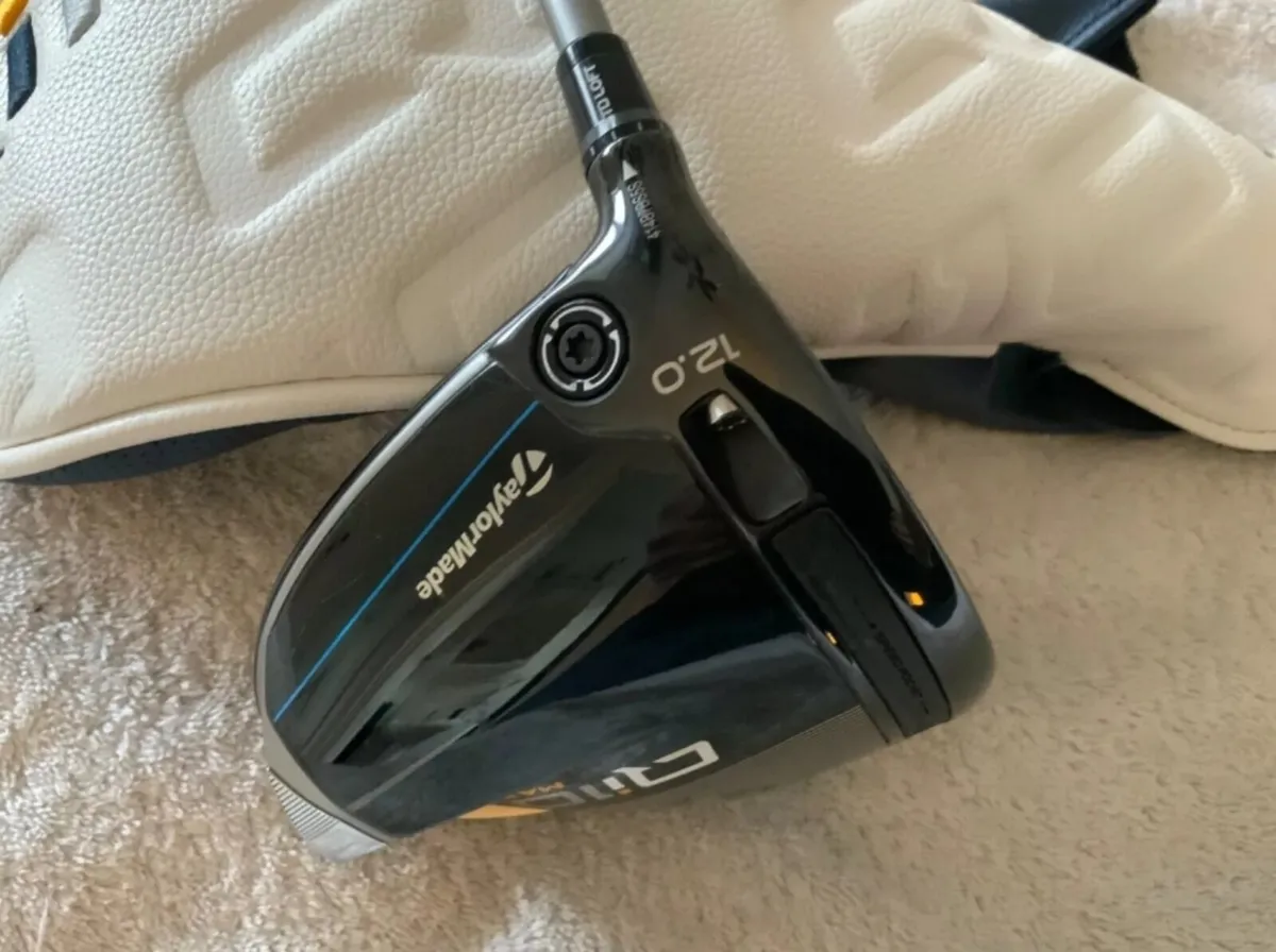 Taylormade Qi10 max Driver left handed - Image 2
