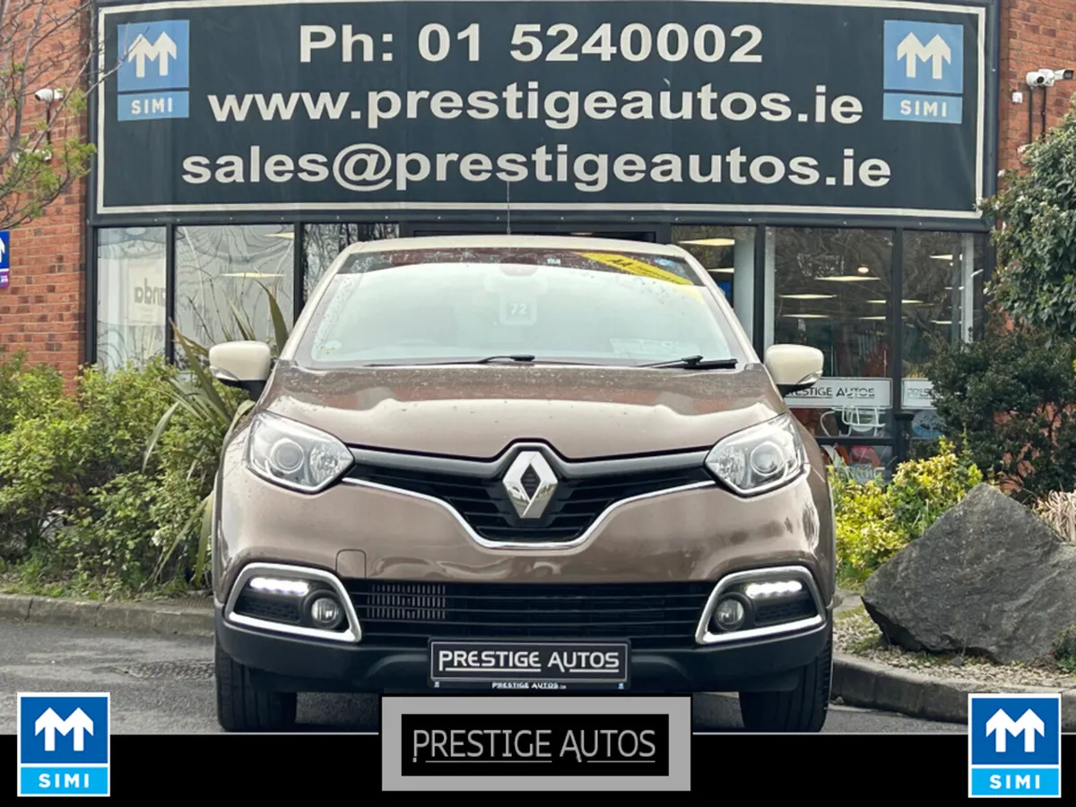 Renault Captur 1.2 PETROL INTENCE 2 TONE AUTO *CAR - Image 2