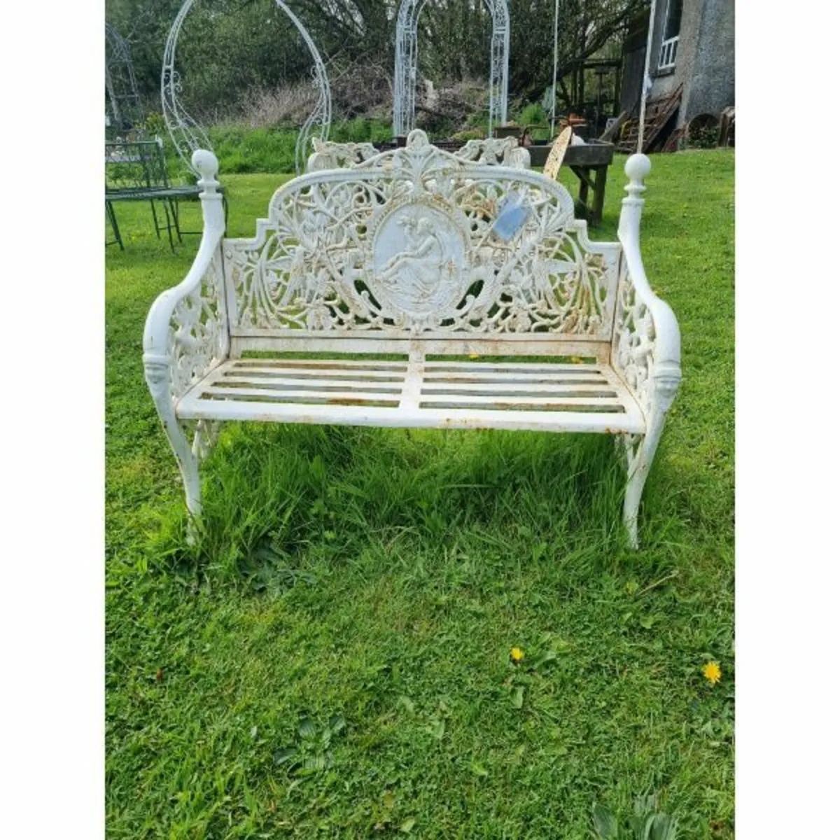 Bench – Cast Iron Lady – Small – H30 - Image 1