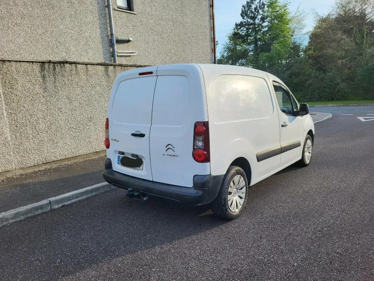 172 Citroen berlingo tax&cvrt - Image 4