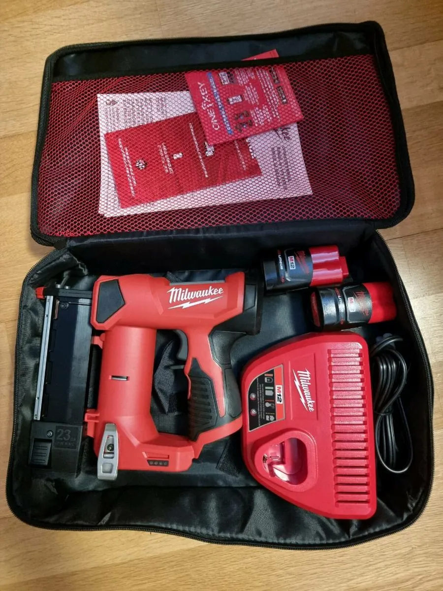 Milwaukee M12 23 Gauge Pin Nail Gun Kit - Image 1