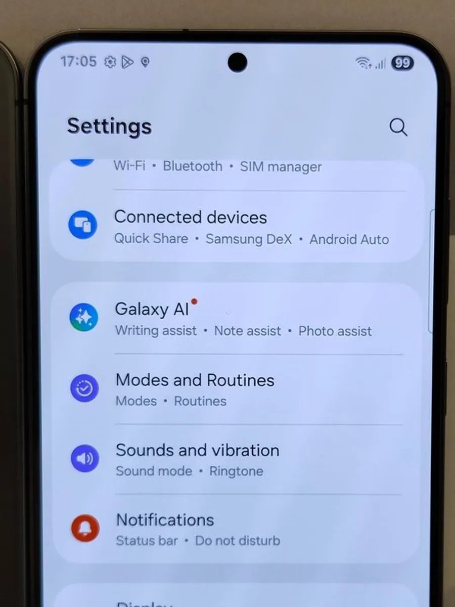 Samsung Galaxy S24 Plus + 256GB/ 12GB RAM Dual Sim Unlocked Mint Condition (Samsung Warranty till 22-12-2025) - Image 4