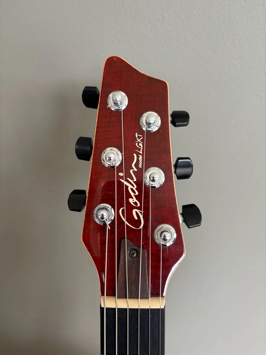 Godin 3 in 1 Guitar model LGXT. - Image 2