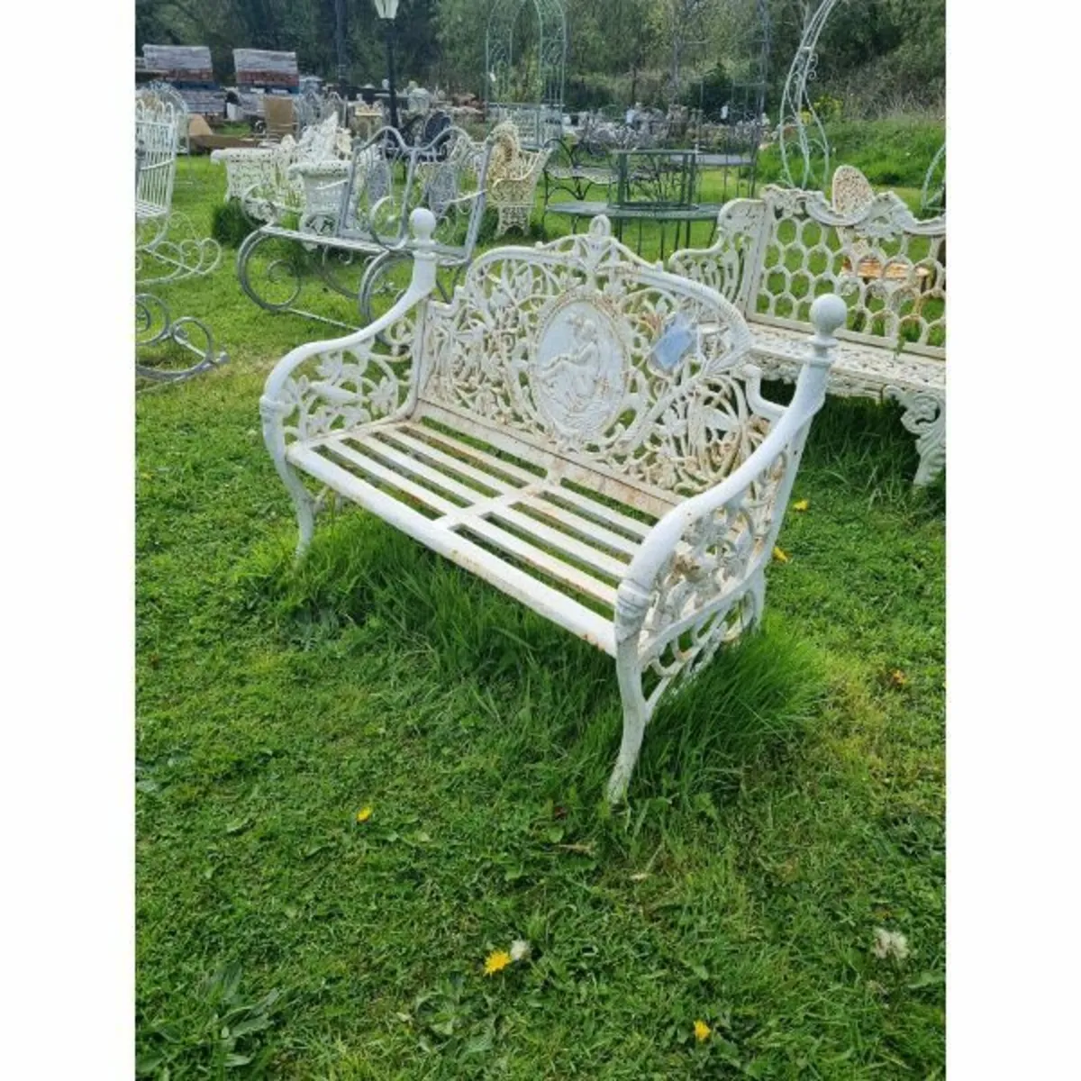 Bench – Cast Iron Lady – Small – H30 - Image 2